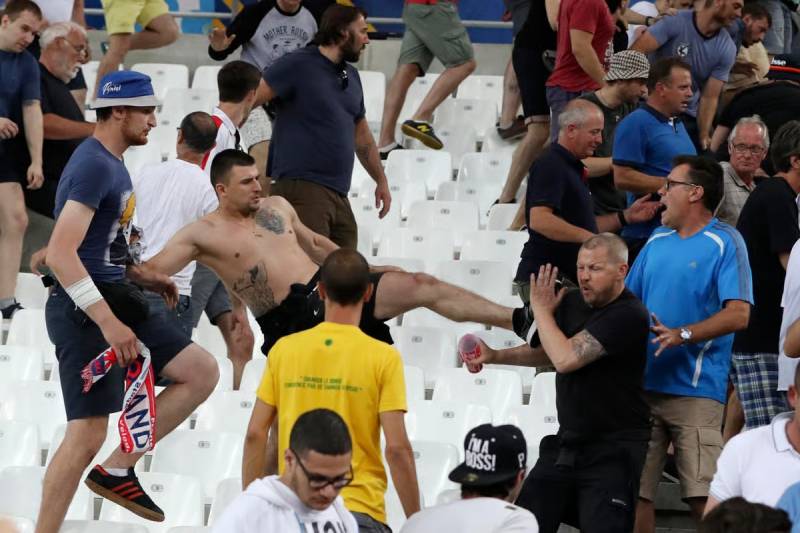Hậu quả của hooliganism trong thể thao bóng đá