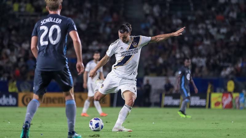Zlatan Ibrahimović shot